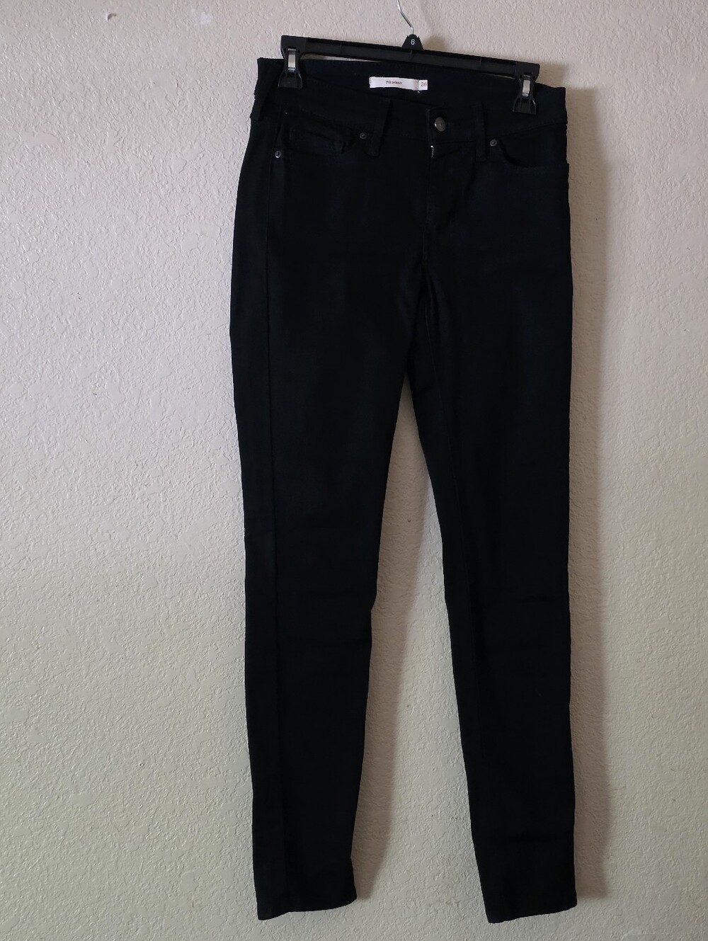 Levi Black Skinny Jeans Size 26